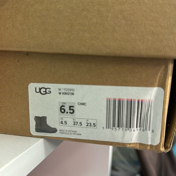 UGG Shoes - UGG KRISTIN WATER RESISTANT SUEDE BOOTS NEW!